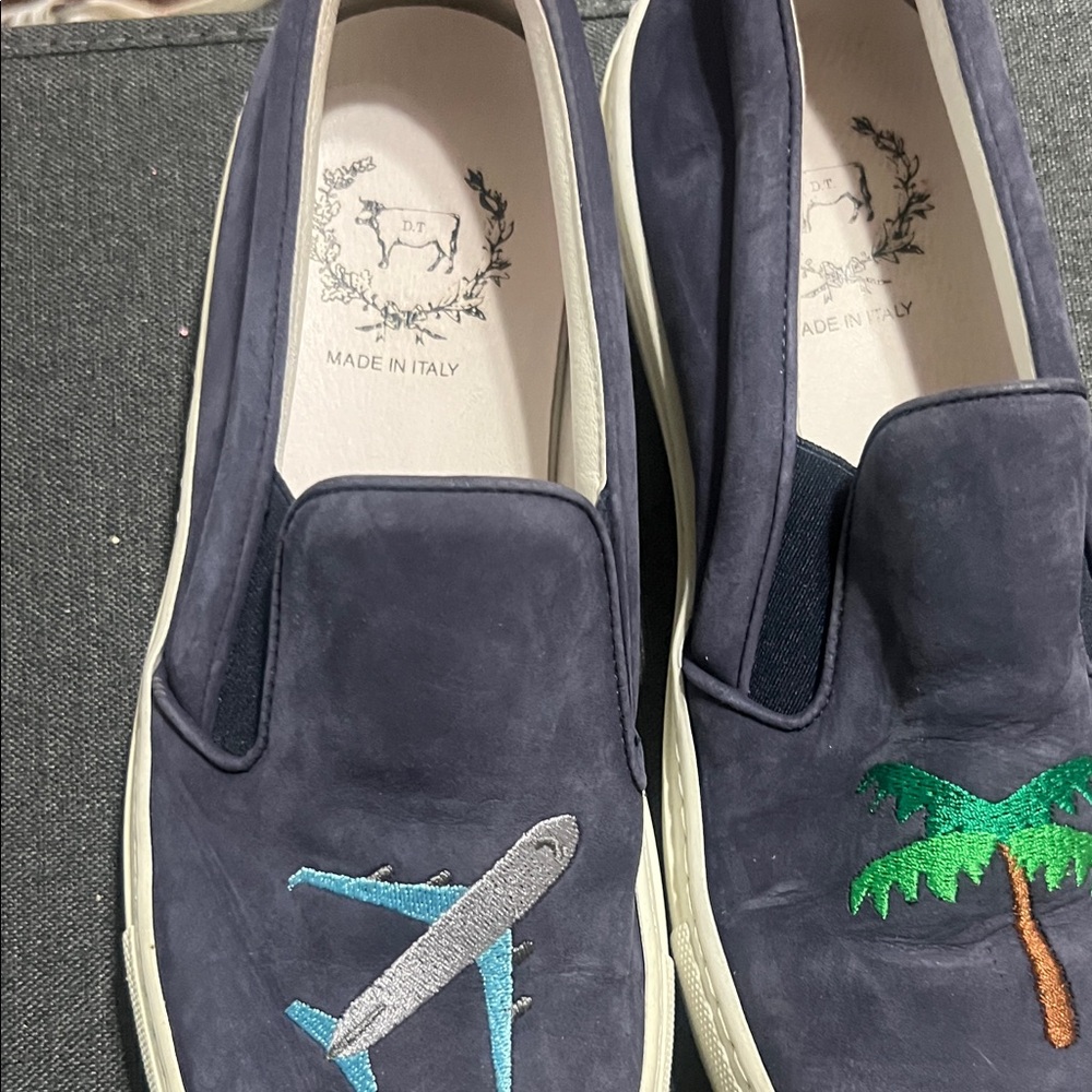 Del Toro Navy Slip-Ons with Embroidered Airplane and Palm Tree